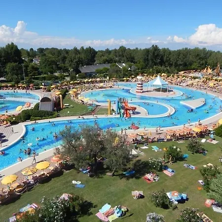 Estivo Premium Mobile Homes On Pra Delle Torri Каорле