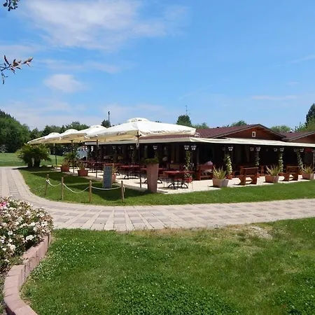 Кемпинг Estivo Premium Mobile Homes On Pra Delle Torri *